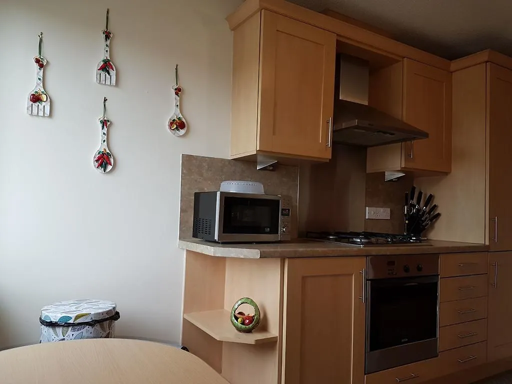 Edinburgh City Deluxe Apartment 0*,